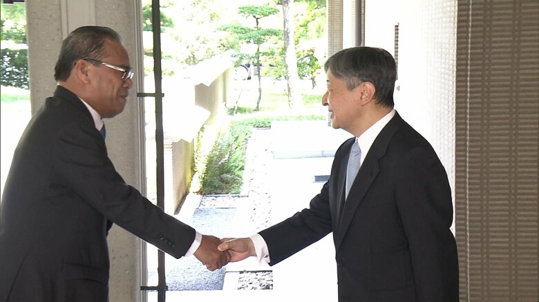 天皇陛下が太平洋戦争の激戦地・ミクロネシアのシミナ大統領と面会　多くの犠牲者を悼む思いを示される｜FNNプライムオンライン