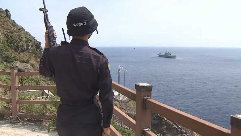 韓国が不法占拠する島根県の竹島