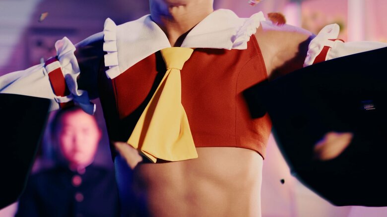 引き締まった腹筋は普段の努力で