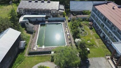 「あなた、何でいるの？」廃校プールに“国内外来種”の魚「モツゴ」が繁殖　人が持ち込んだ？水源から？深まる謎　雑食で繁殖力が高く生態系を脅かす「オタマジャクシが食べられてカエルが育たなくなった」