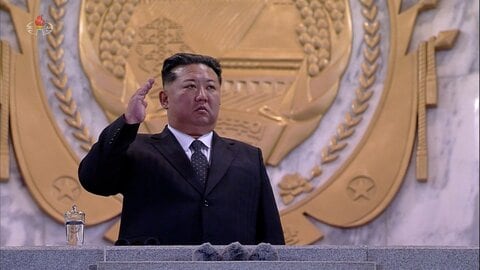 【速報】北朝鮮から弾道ミサイルのようなもの発射 防衛省 