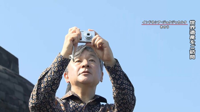 愛用のデジカメで遺跡を撮影