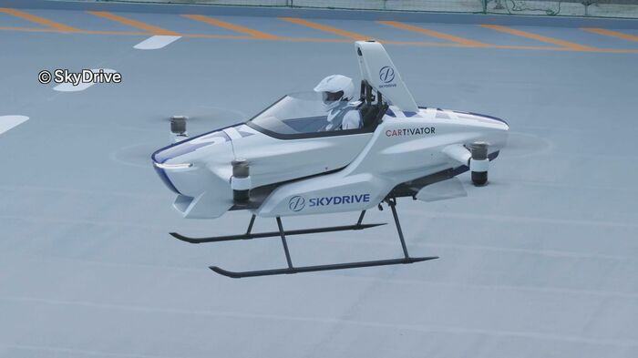 新たな交通手段として期待される「空飛ぶクルマ」