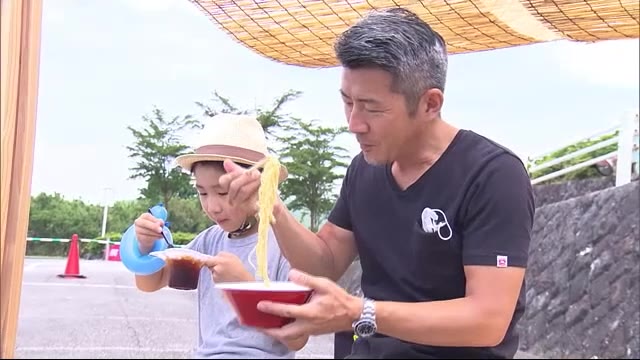 地域を応援!十国マルシェ 新型コロナ感染防止 キッチンカーもソーシャルディスタンス 静岡・函南町