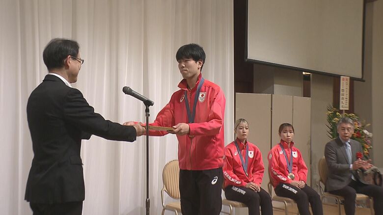 回顧スポーツ・気温よりアツい夏「パリ五輪」、悲願の全国制覇「IHテニス」、プロ野球「ドラフト指名」…【大分発】｜FNNプライムオンライン