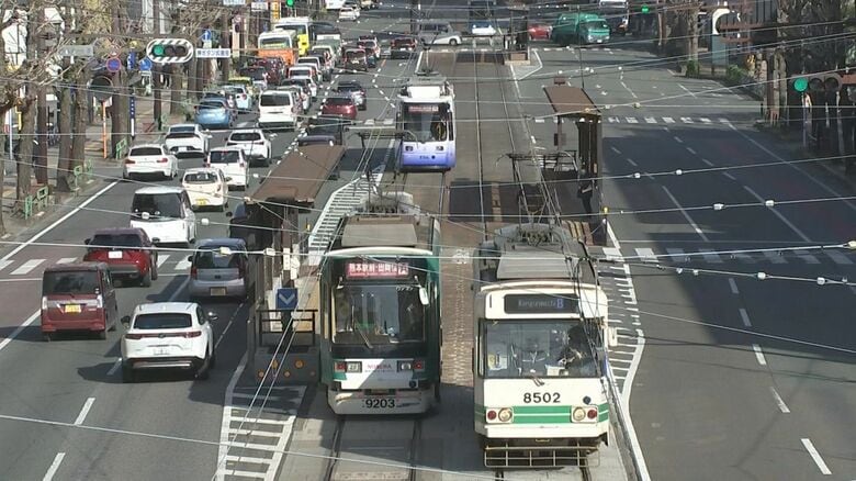 「少しでもダイヤ戻したい」熊本市電が4月5日から一部増便　人手不足で2024年6月から減便中　利用者からは歓迎の声｜FNNプライムオンライン