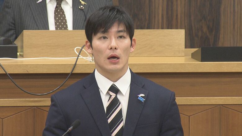 「熱い思いを聞かせて」“届く、伝わる情報発信”を掲げる石田嵩人知事…繰り返される答弁書の読み上げ　県議との議論かみ合わず｜FNNプライムオンライン