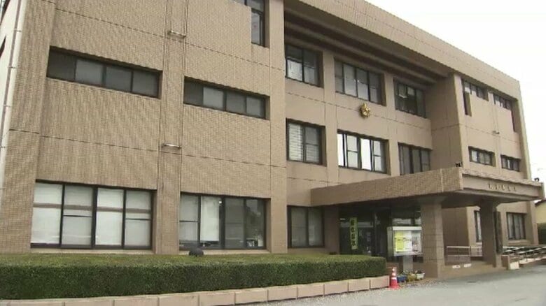 「100体くらいした」獣医師でないのにチワワとトイプードルにマイクロチップ装着した疑い　ブリーダーの女を書類送検「時間を節約するため」　福岡｜FNNプライムオンライン