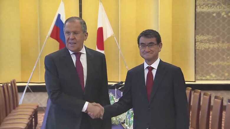 ロシアのラブロフ外相と
