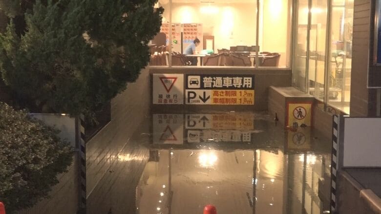 地下施設が水没したホテル