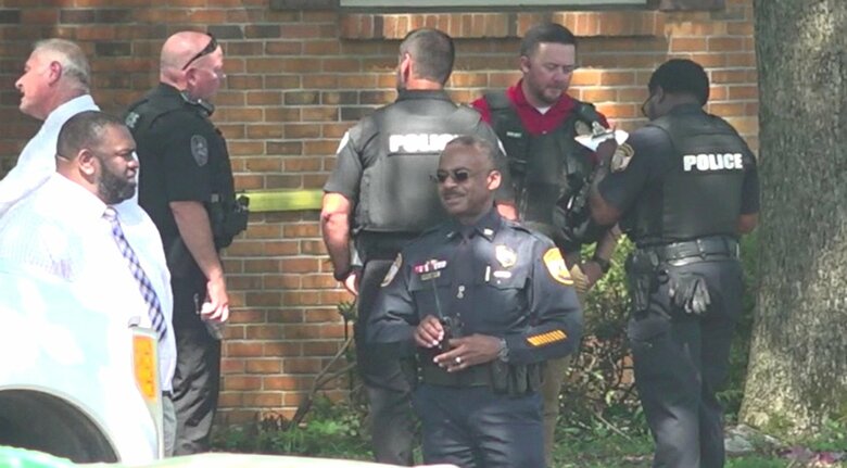アメリカでは学校内での銃撃事件も多発