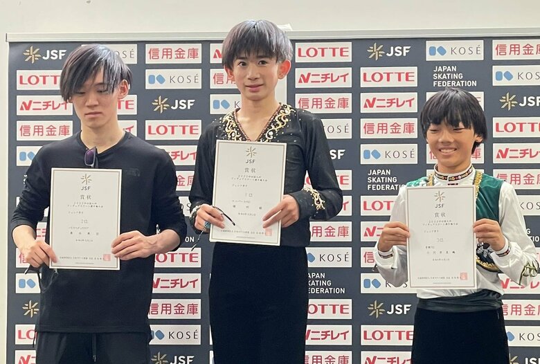 ジュニア男子表彰台