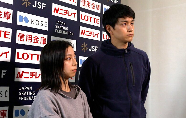 全日本選手権の会場で会見を行った三浦・木原組（2022年）