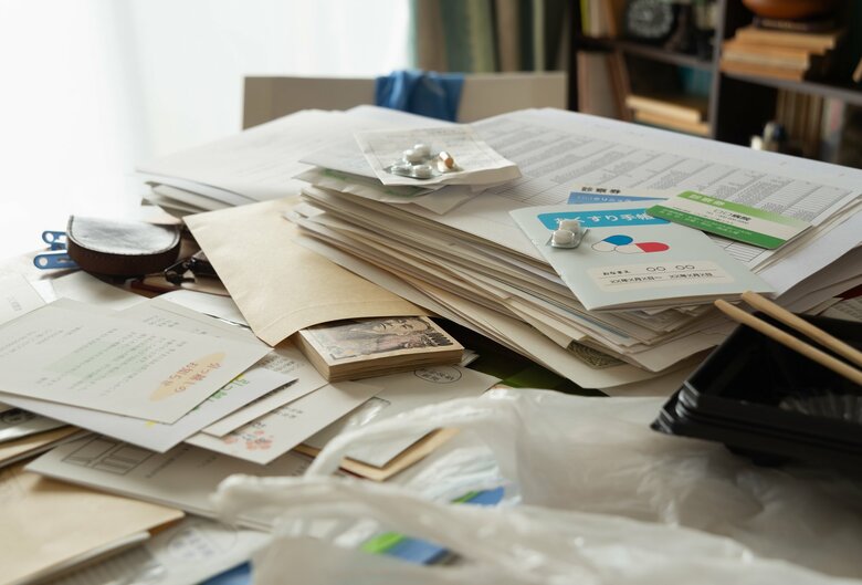 意外な場所に現金や貴重品を隠してあることも（画像はイメージ）