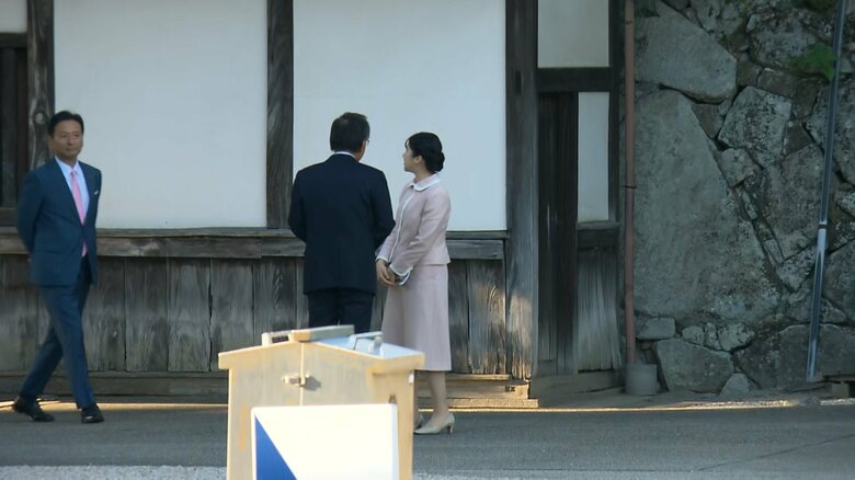 初の地方公務で佐賀城本丸歴史館を訪問される愛子さま　2024年10月11日

