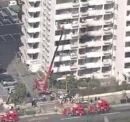 【速報】14階建てのマンションで火災　住人とみられる3人がケガか　消防車28台とヘリ1機出動　大阪・阿倍野区