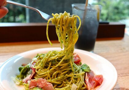 約8割!パスタは家で作って食べるもの!?最も好きなパスタソースやパスタを食べる時間帯について男女200人に聞きました!