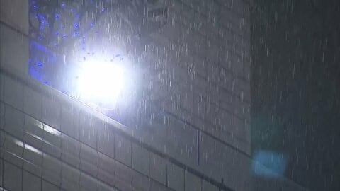 “台風30号”の余波　広範囲で大雨に　関東は帰宅時間帯を直撃
