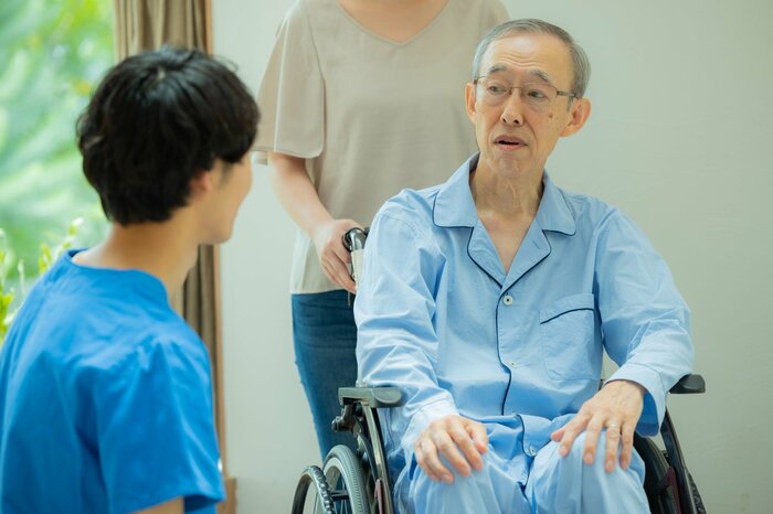 人によっては入院がベストとは限らない(画像:イメージ)