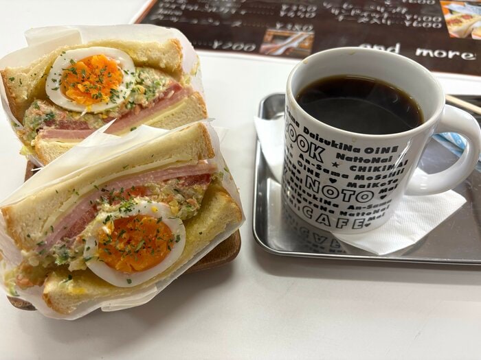 サンドイッチは500円でこのボリューム