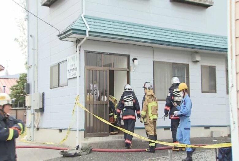 【速報】気仙沼市の住宅で台所の一部が焼ける火事　高齢女性が煙を吸うなどして体調不良訴える〈宮城〉｜FNNプライムオンライン