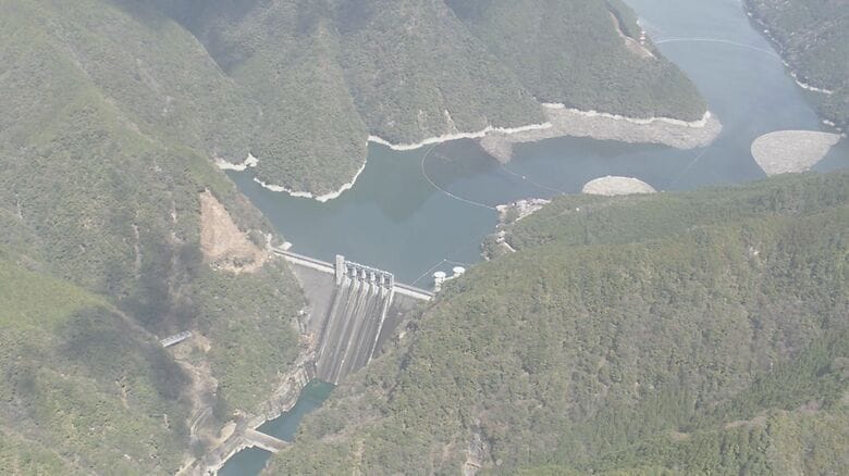 貯水率が依然低く…豊川用水の水不足を受け静岡県の佐久間ダムから41年ぶりに緊急導水 4/25から実施へ｜FNNプライムオンライン
