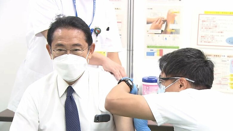 【速報】岸田首相が新型コロナワクチン4回目接種｜FNNプライムオンライン