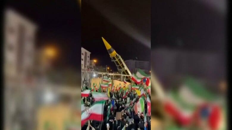 イラン革命防衛隊のホラムシャール4弾道ミサイル　推定射程1000～2000km