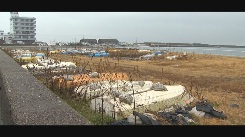 放置されたボート（2023年12月）