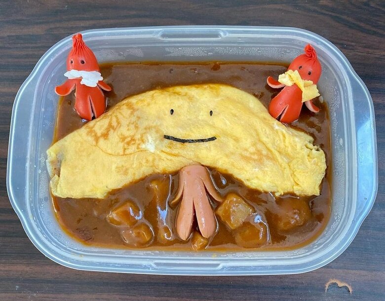 真ん中にいるのはオムレツが顔になっているオムレツ星人