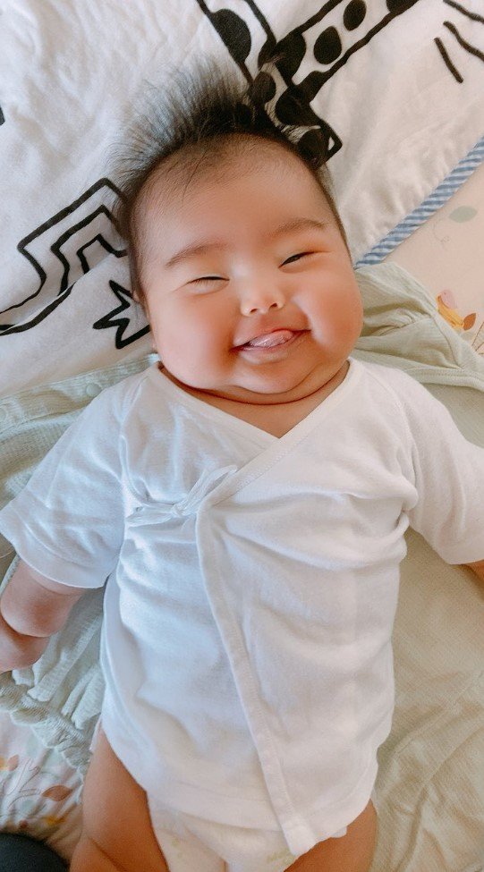 すごくいい笑顔。ちなみに4日ぶりに大量にうんちが出た後の表情（提供：りらさん）