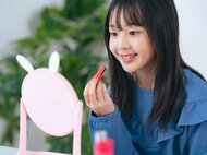 【調査結果】メイクをすることがある小中学生は64%で昨年より増加。人気のコスメは「rom&nd」と「CANMAKE」