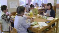 大人が「惑星コトウラ給食」で地元の魅力再発見　思い出の校舎で【鳥取発】