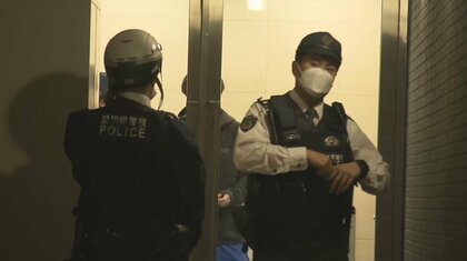 マンションのクローゼットから男性（42）の遺体　ドアにはテープで目張り・玄関は施錠　