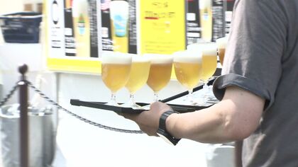 【暑いぜ3連休】おたる水族館夏限定イベント「バシャ！」サッポロさとらんど 大迫力の“動く恐竜”家族連れで大盛況＿ビアガーデンは大人で大賑わい「絶好のビール日和」札幌は初の熱帯夜＆最高気温32．9℃