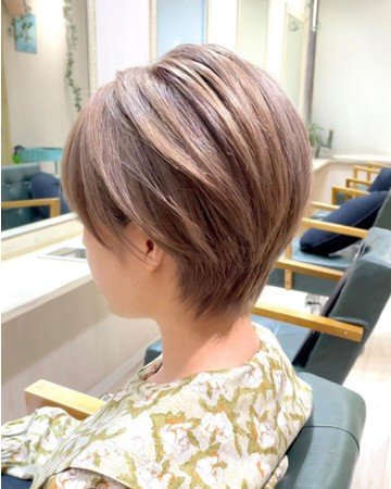 ショートヘアの6割が 今のヘアに不満 多くの失敗ヘアをみてきたプロが伝授する 顔型 ではなく 頭型 に合わせたヘアスタイル で悩みが解決