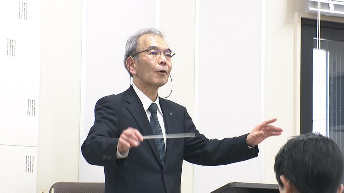 皇宮警察本部音楽隊　渡辺浩二楽長