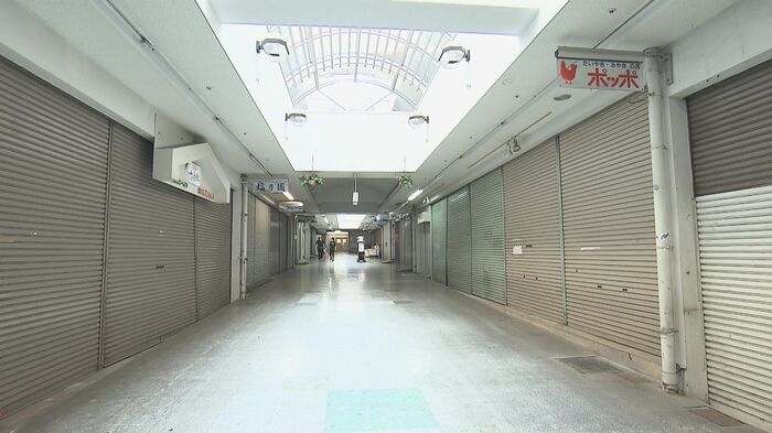 次第にシャッターを下ろす店が増え…(2024年4月)