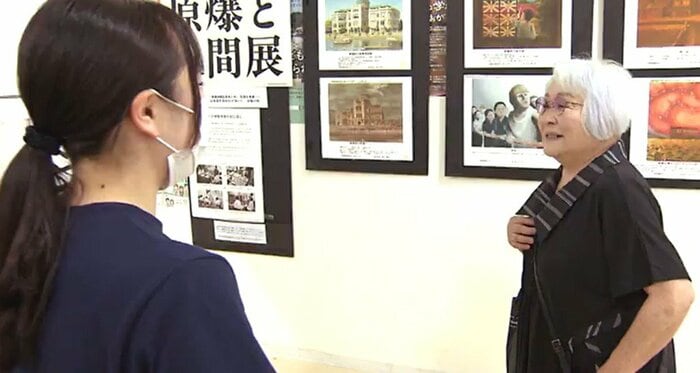 公演のあと、若い世代と交流する木村さん