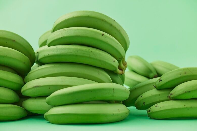 生では食べられない“グリーンバナナ”をドールが発売…味はジャガイモ？おすすめの食べ方で“バナナ定食”を作ってみた｜FNNプライムオンライン