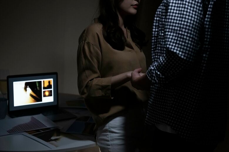 夫が元デリヘル女性とホテルで“月1密会”…妻が相手女性に慰謝料請求 1回3万円の対価受け取りは「不貞行為」に当たるのか|FNNプライムオンライン