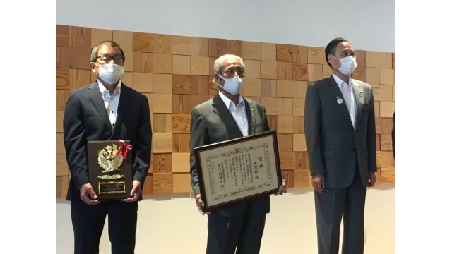 全国1位の 交通死亡事故ゼロ 35年を達成 王滝村を表彰 信号機もゼロ 村長 一日でも延ばす