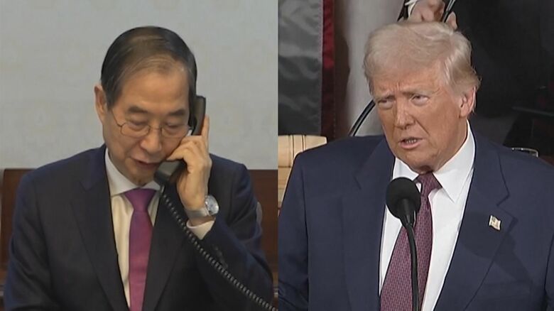 初の電話会談でトランプ大統領が切り出した（左：4月8日・国務総理室提供）