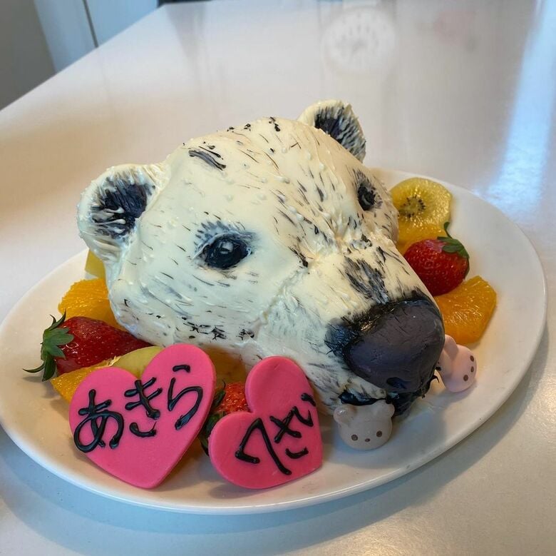 瑛ちゃん7歳の誕生日ケーキ（シロクマ）