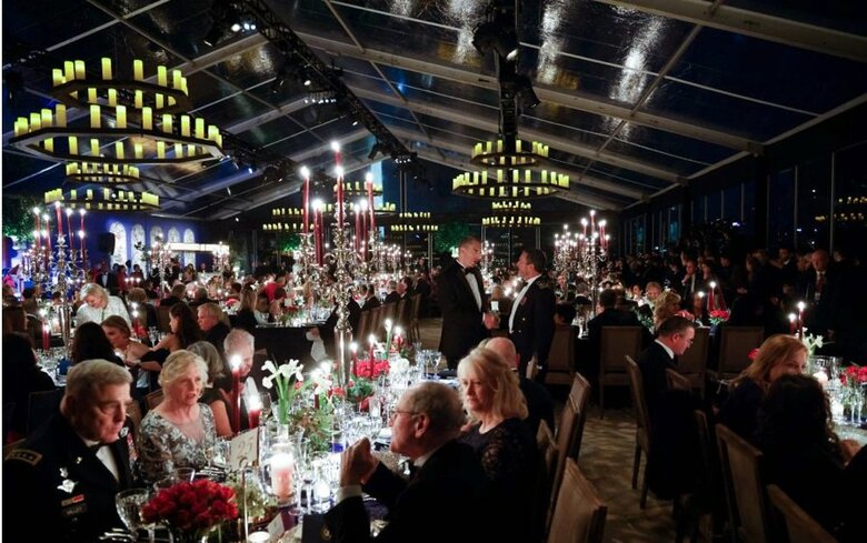 マクロン大統領夫妻を迎えての晩餐会