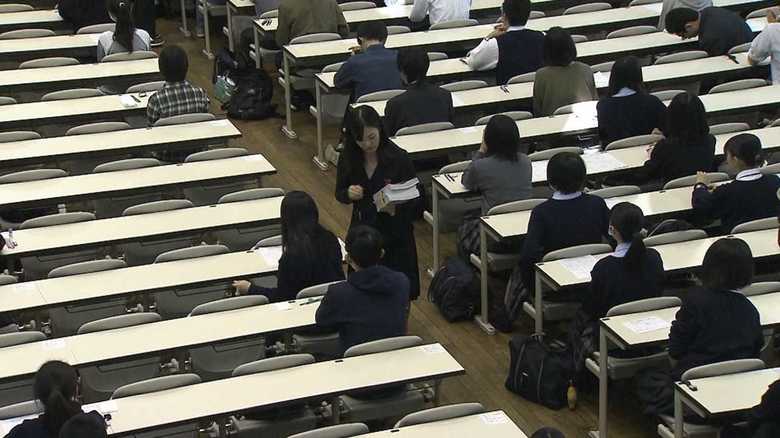 日本人の英語下手は受験のせい!?「英語民間試験」延期めぐり自民党が検証開始も“そもそも論祭り”に