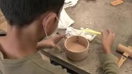 児童が曲げわっぱの食器作りに挑戦　地元の伝統工芸品を学校給食で活用　秋田・大館市