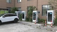 中国 「ゾンビ状態」の充電スタンドが次々と EV大国で起きている“異変”