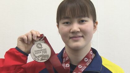「さっちゃんおめでとう！」卓球・大藤沙月選手が凱旋　世界選手権“銀メダル獲得”に地元が歓喜