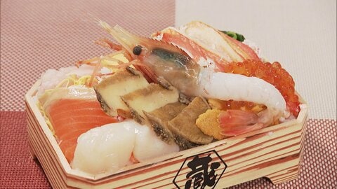 「秋の味覚」商戦スタート　山盛りイクラも…物産展に大行列　サツマイモは豊作、来月さらに値下がりか